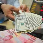 Rupiah Sentuh Level 14.735 Per Dolar AS