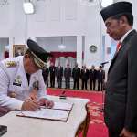 Presiden Jokowi Lantik Gubernur dan Wakil Gubernur Riau