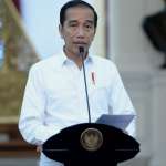 Pemerintah Mulai Lakukan Tes Cepat dan Siapkan Jutaan Obat Covid-19 Pemerintah Mulai Lakukan Tes Cepat dan Siapkan Jutaan Obat Covid-19