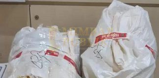 Bea Cukai Batam Gagalkan Penyelundupan Pakaian Bekas di Pelabuhan Domestik Sekupang