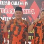 MPC PP Natuna, Agendakan Ziarah dan Tabur Bunga di Makam Pahlawan Jelang Peringati HUT PP Ke-61 Ketua MPC PP Fadillah (Tengah) bersama jajaran agendakan upacara, ziarah dan tabur bunga di Taman Makam Pahlawan Ranai peringati HUT PP Ke-61