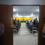 Terapkan Protokol Kesehatan, Pengamanan Pelaksanaan Ibadah di Gereja ST. Ignatius Loyola Galang Lancar Aparat Kepolisian hadir dan beri pengamanan pelaksanaan ibadah mingguan di gereja ST. Ignatius Layola Sei Raya, Batam, Minggu (11/10/2020). /ft- dok/polsek