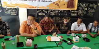 Ngopi Bareng Bersama Awak Media, Anggota Bawaslu Indonesia Bicara Tentang Netralitas ASN
