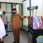 Pj. Wali Kota Batam Tinjau Pelabuhan Nongsa Pura dan Pimpin Rakor Persiapan Pintu Masuk Wisatawan Pj Walikota Batam Syamsul Bahrum tinjau pelabuhan Nongsa Pura, Batam, Senin (19/10/2020). (Foto: mcb)