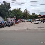 Gas Melon Langka, Terjadi Antrian Panjang Warga Tanjung Uban untuk Dapatkan Gas LPG