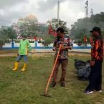 LMP DPC Beserta PAC Melakukan Kegiatan Gotong Royong Membersihkan Makam Pahlawan Dalam Rangka Sumpah Pemuda