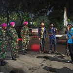 Marinir Hadir Demonstrasi Omnibus Law Bubar dengan Tertib