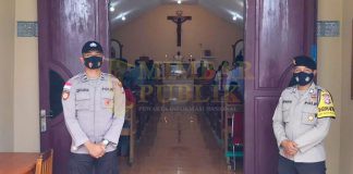 Personil Polsek Pantau Penerapan Prokes Covid-19 Ibadah Minggu di Sejumlah Gereja