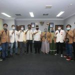 Terima Silaturahmi Pemuda Muhammadiyah, Syamsul Bahrum Dorong Gerakan Sosial Pemuda Pjs Wali Kota Batam Syamsul Bahrum bersama pengurus PDPM dan BEM STIT Muhammadiyah Kota Batam. / foto- mcb