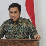 Idris : Ingatkan Netralitas ASN di Pemilukada 2020 Komisioner Bawaslu Kepri, Idris S.Th.I kordiv Pencegahan dan Hubungan Antar Lembaga saat membuka kegiatan Bimtek Pengawasan Kampanye dan Distribusi Logistik di Hotel Trandy Ranai, Selasa (03/11/2020)