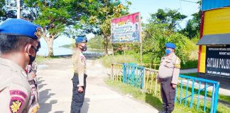 Tingkatkan Pengamanan Perairan Laut, Satpolairud Polres Natuna Gelar Apel Gabungan Kasatpolairud Polres Natuna AKP Zulkarnain pimpin apel gabungan personil personil Satpolairud dan Personil KP Baladewa Baharkam Mabes Polri di Pos Polairud Pelabuhan Selat Lampa, Ranai, Jumat (06/11/2020) pagi.