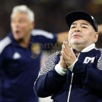 Diego Maradona Kehilangan Kesadaran Pasca Operasi Diego Maradona, masih di rawat di rumah sakit pasca operasi. foto: reuters