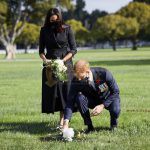 Pangeran Harry dan Meghan Markle Dituduh Caper ke Media Massa