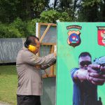 Pejabat Utama Polda Sumbar Adu Tangkas Menembak di HUT Brimob