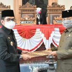 Fredy: Rangkaian Panjang Proses Perencanaan dan Penganggaran APBD dalam Rapat Paripurna Tingkat II DPRD Rangkaian Panjang Proses Perencanaan dan Penganggaran APBD dalam Rapat Paripurna Tingkat II DPRD