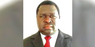 Adolf Hitler Tetap Nama Populer Bagi Politisi Adolf Hitler Uunona, politisi Namibia, Afrika.