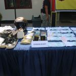 Polsek Nongsa Bekuk Spesialis Jambret Gelang Emas Barang bukti