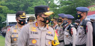 Kapolda Sumbar Pimpin Apel Gelar Pasukan BKO Pengamanan Pemungutan Suara Kapolda Sumbar Pimpin Apel Gelar Pasukan BKO Pengamanan Pemungutan Suara