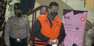 Mensos Juliari Batubara Layak Dituntut Hukuman Mati Menteri Sosial Juliari Batubara ditahan KPK | Foto: Istimewa