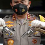 Pistol Pengikut Rizieq Buatan KW 1 Super Mirip Aslinya Pistol Pengikut Rizieq Buatan KW 1 Super Mirip Aslinya