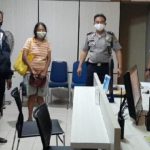 Polisi Tangkap Wanita Stres Penghina Presiden Jokowi dan Megawati Polisi Tangkap Wanita Stres Penghina Presiden Jokowi dan Megawati | Foto : Ist