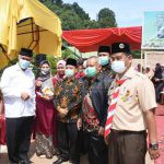 Mahyeldi: Rumah Ibadah Mengokohkan Keimanan, Membangun Potensi Umat Wali Kota Padang Mahyeldi pada acara peletakan batu pertama pembangunan musala Al-Anshaar Komplek Villa Sentosa, Tabiang Banda Gadang, Kecamatan Nanggalo Kota Padang