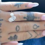 Pamer Cincin di Instagram, Ariana Grande Tunangan?