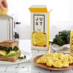 Singapura Mengijinkan Daging Ayam Buatan Pabrik Mulai Dijual