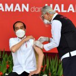 Presiden Joko Widodo Telah Menerima Vaksin Pertama di Indonesia