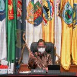 Achmad Pairin Ikuti Rapat Zoom Bersama Menteri, Kesiapan Vaksin dan Prokes Foto : Menteri Dalam Negeri Tito Karnavian melalui Zoom meeting