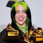 Penghargaan Musik Grammy Awards Ditunda Hingga Maret 2021 Billie Eilish dalam penghargaan Grammy Awards 2020 | Foto : Istimewa