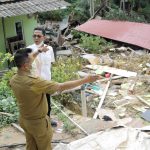 Tinjau Dua Titik Longsor Sengkuang, Amsakar Ingin Segera Ditangani Dengan Tepat Wakil Wali Kota Batam, Amsakar Achmad meninjau dua titik longsor di Sengkuang, Batu Ampar, Batam