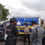 Brimob Kawal Vaksin Merek Sinovac Se-Kepri