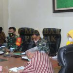 Dandim 0426 Paparkan Rencana Kerja TMMD 2021, Bupati dan Wabup Mesuji Yakin Bisa Selesai dengan Baik Komandan Kodim 0426 Letkol Kav Joko Sunarto, S.Sos.,M.Han memaparkan kegiatan TNI Manunggal Membangun Desa (TMMD) ke 112 tahun 2021 di Kabupaten Mesuji