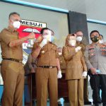 Polisi Kawal Ketat Vaksin Covid-19 Tiba di Mesuji, Ini Bahasa Bupati Mesuji Sebanyak 1800 Corona Vac/vaksin Covid-19 tahap pertama tiba di Kabupaten Mesuji pada Senin (25/1/2021)