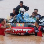 Satgas Banjir Lantamal IV Evakuasi Warga di Tanjungpinang