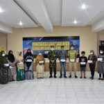 Ringankan Beban Akibat Pandemi Covid-19, Baznas UPZ TNI AL Lantamal VI Makassar Salurkan Zakat dan Infaq Penyaluran zakat dan infaq Baznas UPZ Lantamal IV Makassar