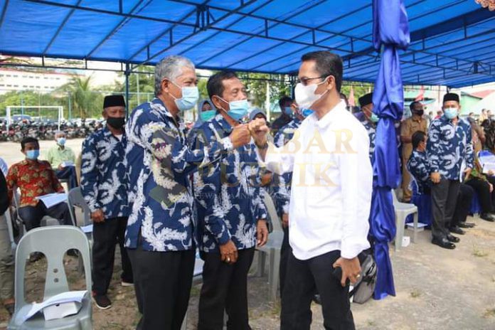 Wakil Wali Kota Batam, Amsakar Achmad