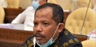 Potong Anggaran KLHK, Pemerintah Disebut Tak Peka Bencana Anggota Komisi V DPR RI, Johan Rosihan