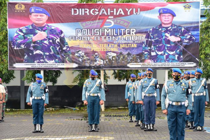 Upacara HUT ke 75 Polisi Militer Angkatan Laut Lantamal VI Makassar