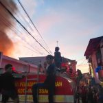Terjadi Kebakaran di Kecamatan Bontoala Makassar, Beberapa Armada Diturunkan Damkar