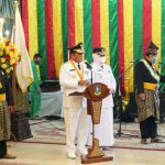 Lembaga Adat Melayu Tepuk Tepung Tawar Gubernur dan Wakil Gubernur Kepri