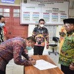 Marsan Menjadi Plt.Dinas Pendidikan Dan Kebudayaan Menggantikan Syahmin Saleh M Dawam Rahardjo menghadiri Serah Terima Jabatan Dinas Pendidikan dan Kebudayaan
