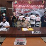 Bermodalkan Gunting, Empat Pelaku Curanmor Ini Diringkus Polisi Konferensi Pers di Mapolda Kepri, Rabu (17/3/2021).
