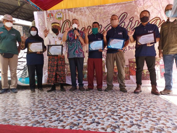 Peresmian Wisata Site Pattunuang Oleh Direktorat Jendral Konservasi Sumber Daya Alam dan Ekosistem (Ditjen KSDAE) Bapak Ir. Wiratno M.Sc. Peresmian Wisata Site Pattunuang Oleh Direktorat Jendral Konservasi Sumber Daya Alam dan Ekosistem (Ditjen KSDAE) Bapak Ir. Wiratno M.Sc.