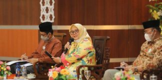 Kunjungi Karimun, Wagub Marlin Ajak Semua Komponen Bersinergi Kunjungi Karimun, Wagub Marlin Ajak Semua Komponen Bersinergi