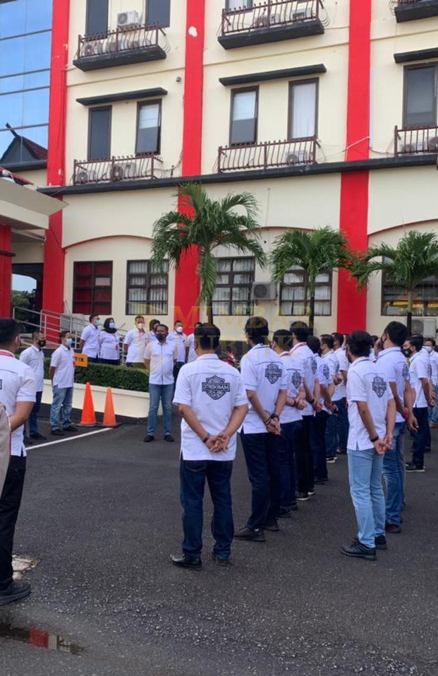 Guna memberantas penyalahgunaan narkotika dilingkungan kepolisian, 121 personel Ditreskrimum Polda Kepri menjalani tes urine, pada Rabu (24/3/2021) pagi Guna memberantas penyalahgunaan narkotika dilingkungan kepolisian, 121 personel Ditreskrimum Polda Kepri menjalani tes urine, pada Rabu (24/3/2021) pagi