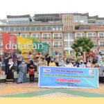 SMSI Batam Bagikan Ratusan Paket Sembako Ke Masyarakat