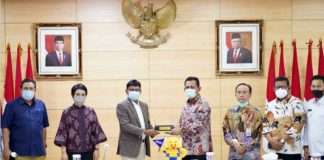 Temui Menkominfo, Gubernur Kepri Dapat 35 Titik BTS Temui Menkominfo, Gubernur Kepri Dapat 35 Titik BTS