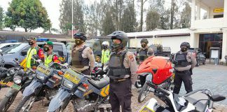 Jelang Paskah, TNI-Polri Daerah Tanah Karo Lakukan Patroli Skala Besar Aparat gabungan TNI-Polri wilayah tanah Karo saat apel patroli sekala besar